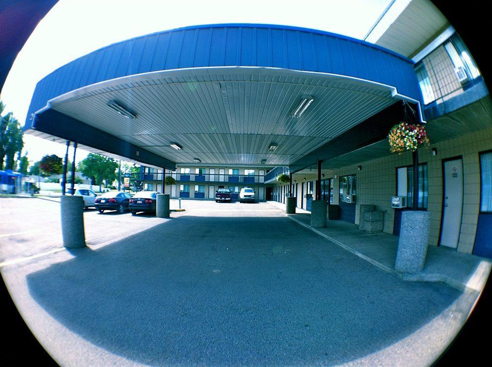 Eastglen Inn Едмонтон Екстер'єр фото